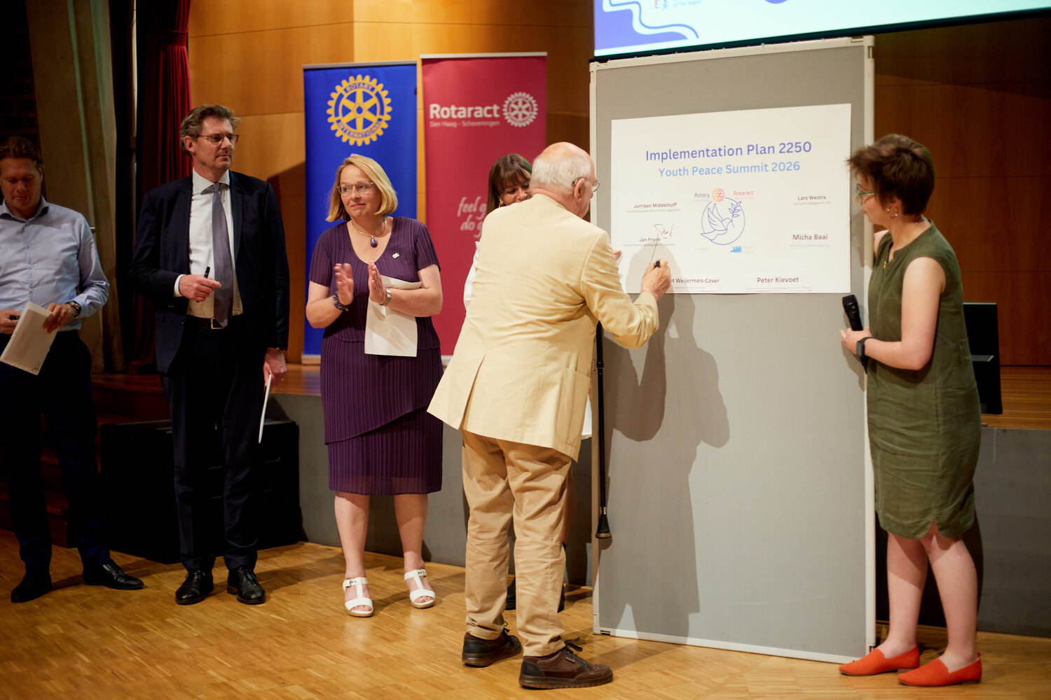 Signing the Youth Peace Summit implementation plan
